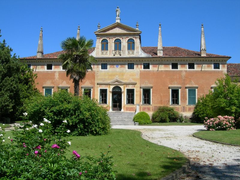 Villa Manin Cantarella