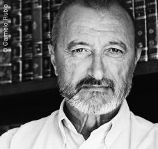 Marzo 2022 - Incontri: Arturo Perez - Reverte